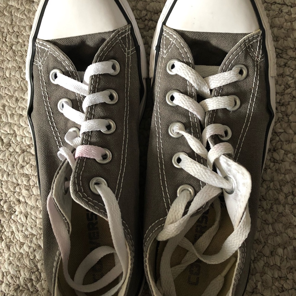 Converse - Picture 3 of 4